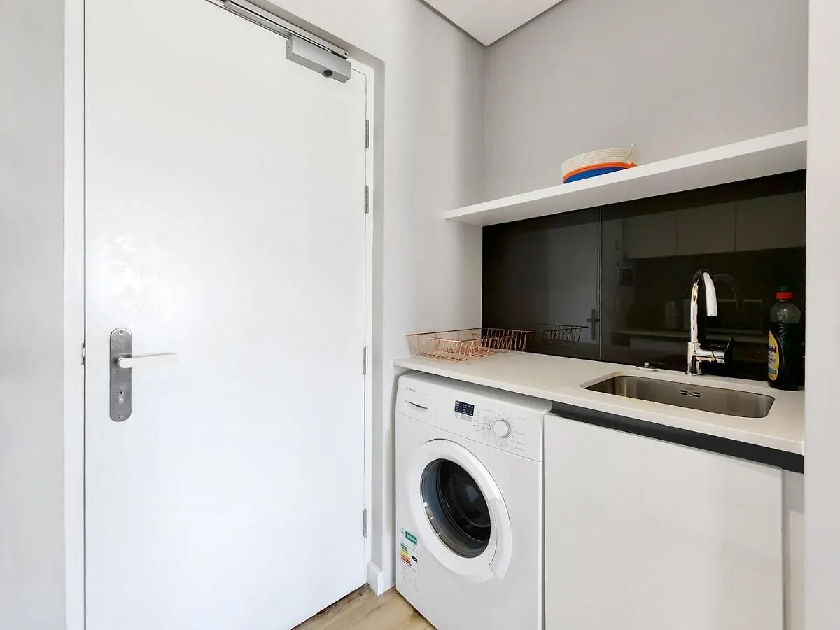 Modern & Vibrant 1 Bedroom City Apartment! Kapstadt