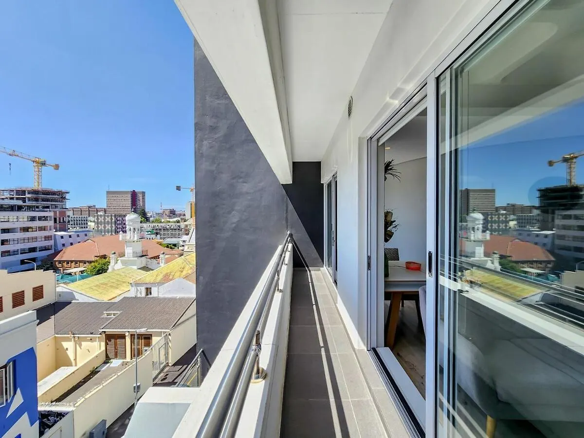 Modern & Vibrant 1 Bedroom City Apartment! Kapstadt 0*,