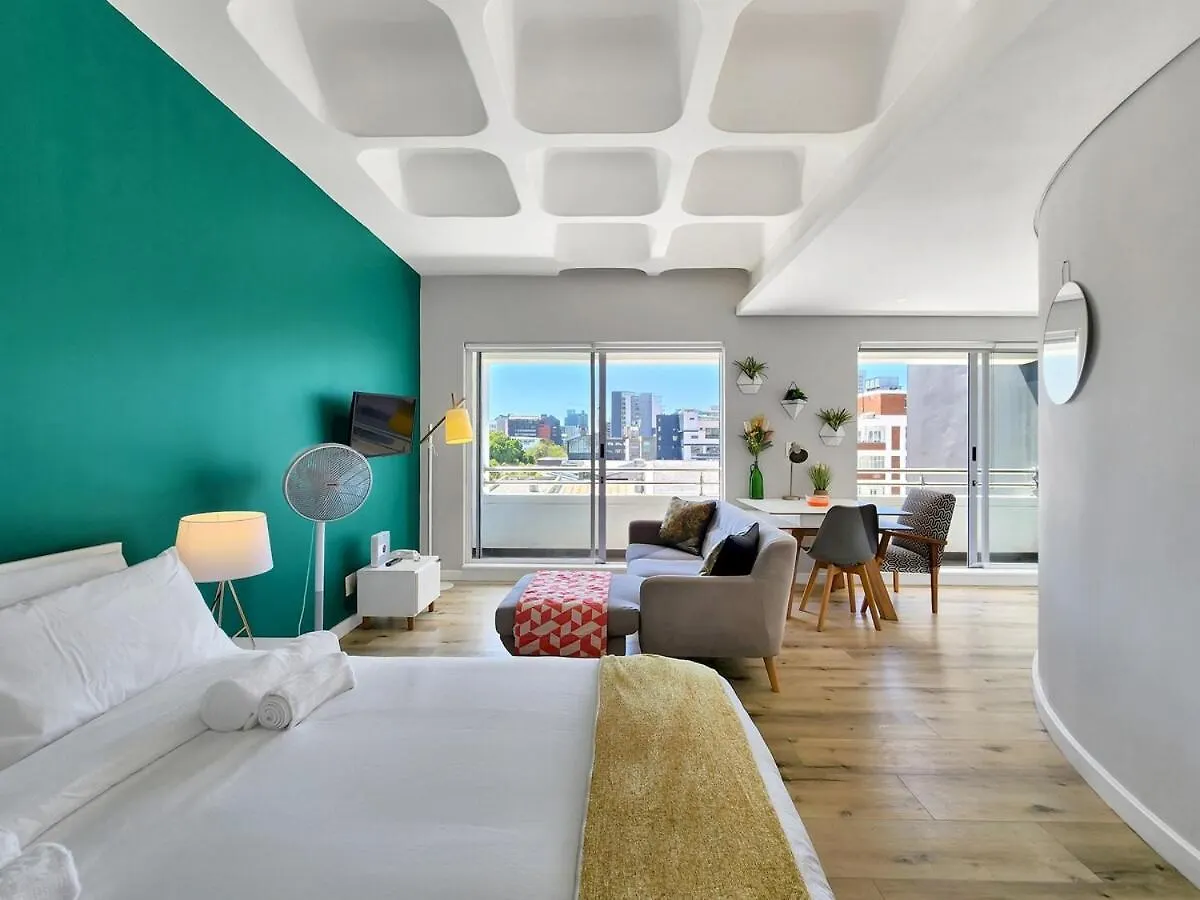 Modern & Vibrant 1 Bedroom City Apartment! Kapstadt